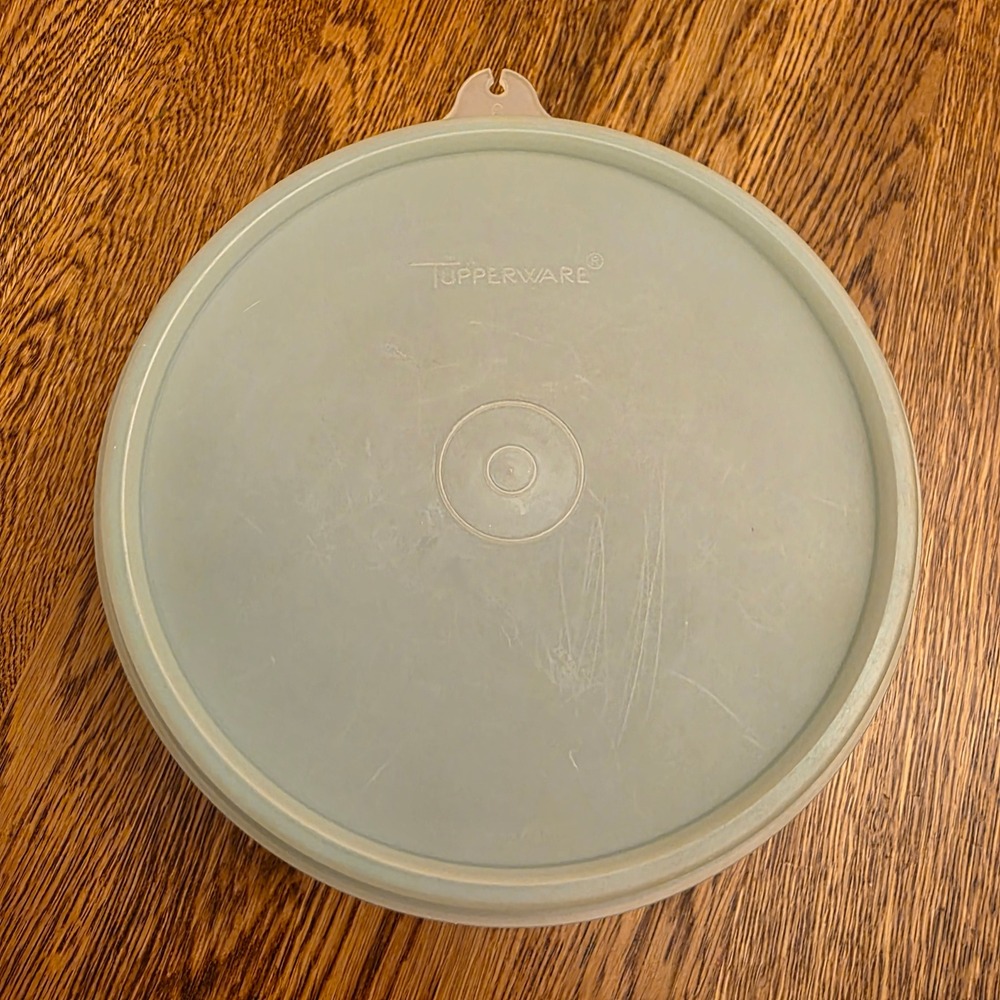 Vintage Tupperware Wonderlier Bowl 234-19 Sheer Blue‎ with Lid 6 inch USA Made C